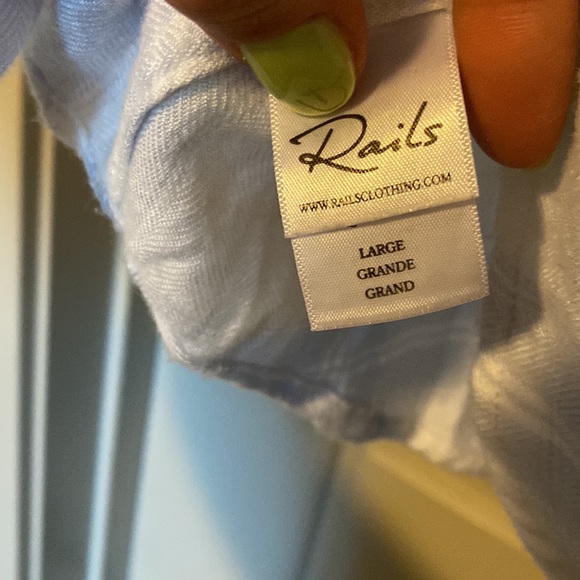 Rails light blue flannel - Picture 9 of 11